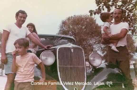 Wilfredo Vélez, Elton Mercado y familia